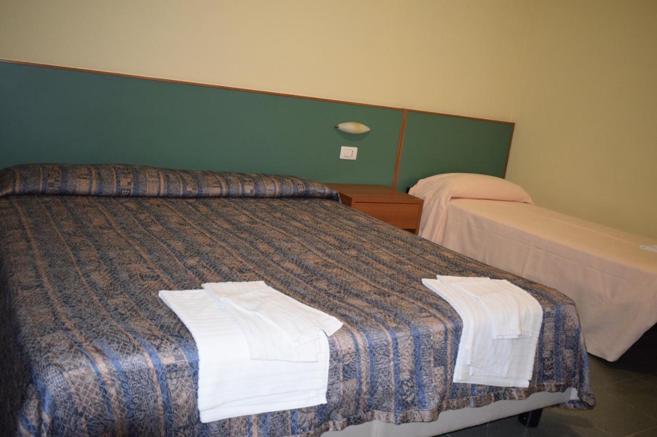 Hotel River Civitella Roveto エクステリア 写真